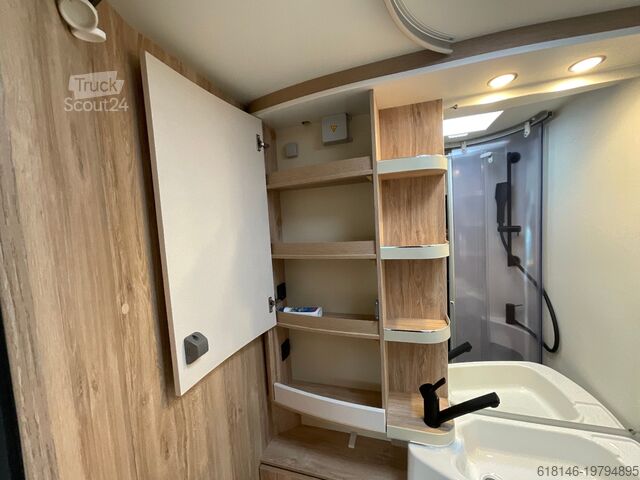 Halvintegrerad husbil EURA MOBIL PROFILA RS 695 EB, MAXI 4.4 t, Markise, 180 PS