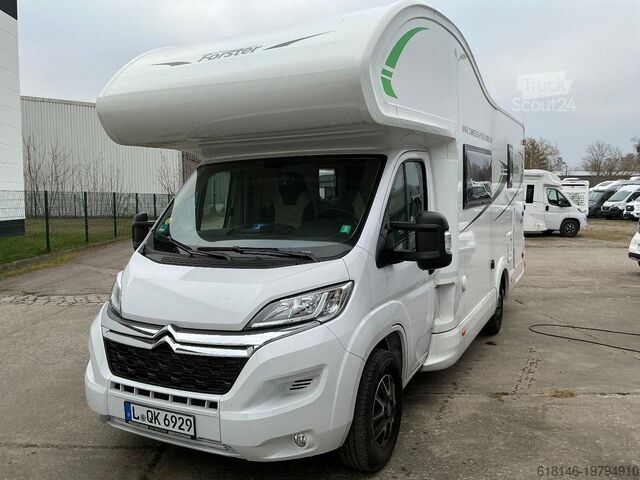 Alkoof camper FORSTER A 699 HB Comfort Line Winterpaket, Radio mit DAB