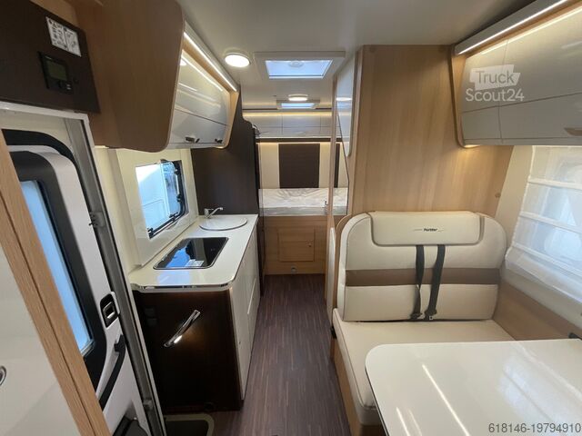 Alkoof camper FORSTER A 699 HB Comfort Line Winterpaket, Radio mit DAB