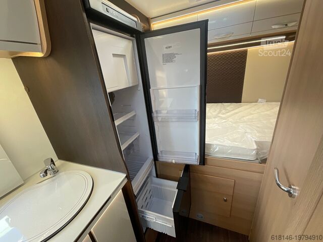 Alkoof camper FORSTER A 699 HB Comfort Line Winterpaket, Radio mit DAB