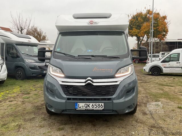 Semi-integrated camper BUERSTNER LYSEO TD 690 G NAVI / SOLAR / KLIMA / FAHRTRÄ