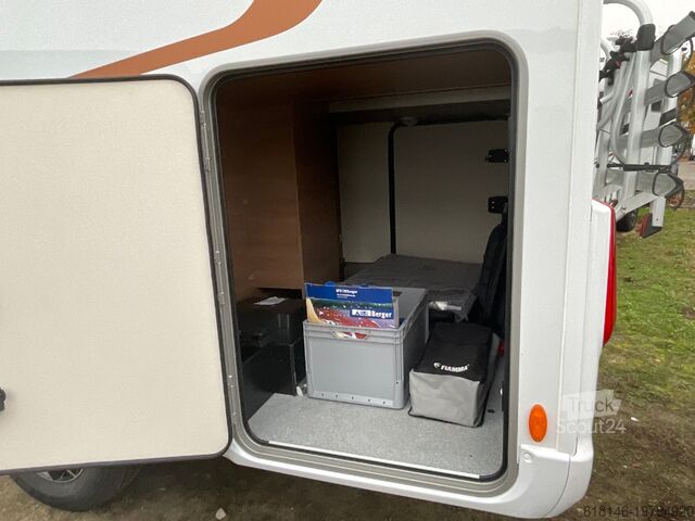 Semi-integrated camper BUERSTNER LYSEO TD 690 G NAVI / SOLAR / KLIMA / FAHRTRÄ