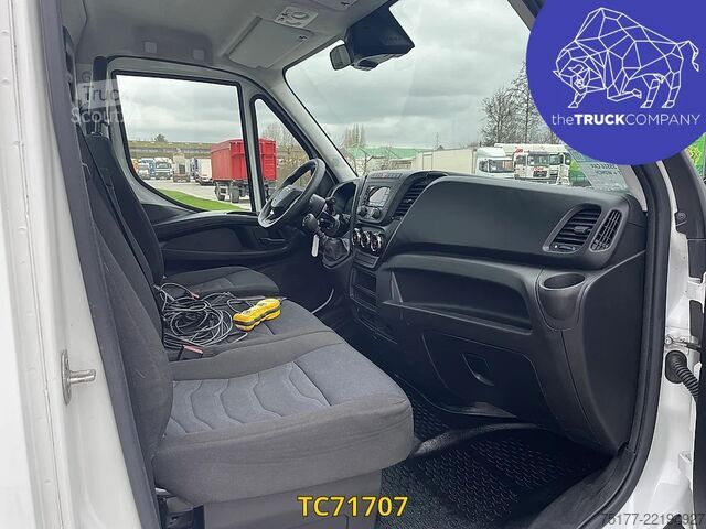 Iveco Daily 35S16 PREVOZ VOZIL + VITEL Iveco Daily 35S16 CAR TRANSPORT + WINCH