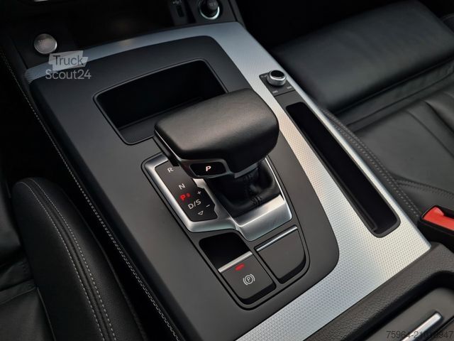 Fourgon AUDI Q5 Sportback 40 TFSI quattro S line -PANO-MATRIX