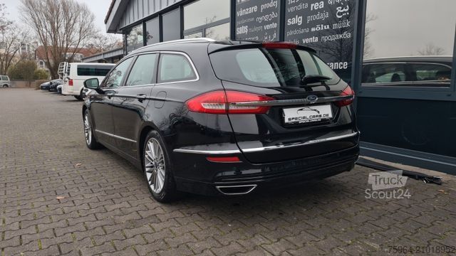 Minibus FORD Mondeo 2,0 TDCi Vignale - ACC - MASSAGE - AHK