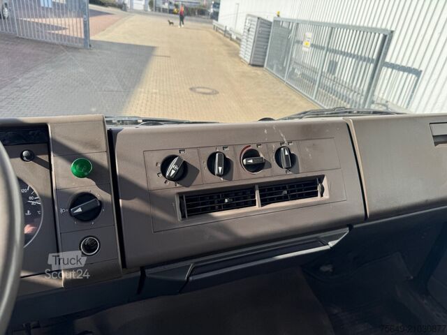 Three-sided tipper truck Mercedes-Benz 1314 K 4x2 1314 K 4x2, 6-Zylinder Motor, 2x AHK