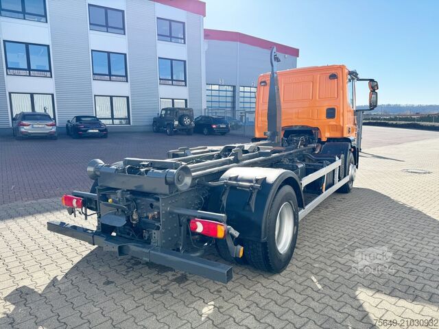Camion benne à bras amovible Iveco-Magirus Euro Cargo 160E25 4x2 Euro Cargo 160E25 4x2, HIAB Abroller