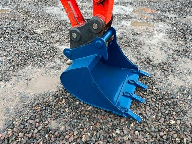 Miniexcavadora KUBOTA KX 037-4 Minibagger 33.000 EUR