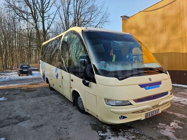Autobus turystyczny IVECO Mago2