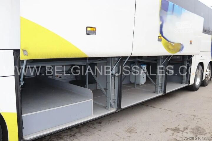 Touringcar Mercedes Tourismo 17RHD / Full options / Lift