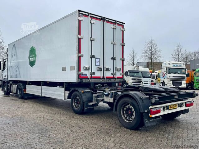 Transport réfrigéré/congélé Pacton LZV    Sliding chassis for 2nd trailer connecti...