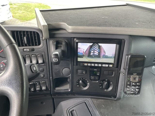 Transport frigorifique Scania P 230 B 4X2 Carrier Supra 950 / Automatic / 2 C...