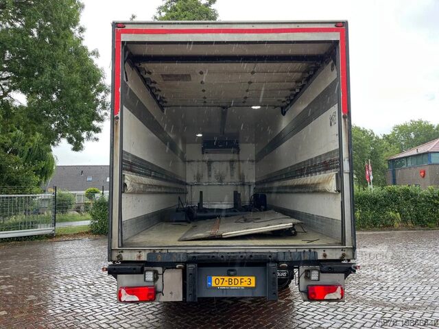 Transporte refrigerado/congelado Scania P250