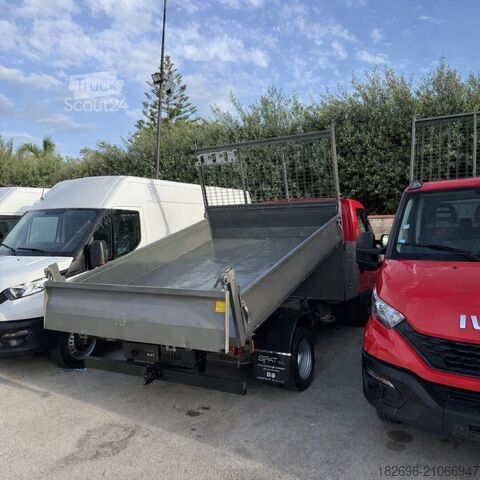 Kasa kamyoneti Iveco Daily Ribaltabile