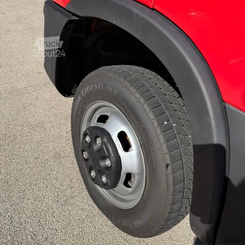 Kasa kamyoneti Iveco Daily Ribaltabile