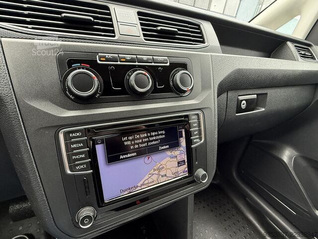 Kombi s vysokou střechou Volkswagen Caddy 2.0 TDI L2H1 BMT Maxi Highline Euro 6 DSG...