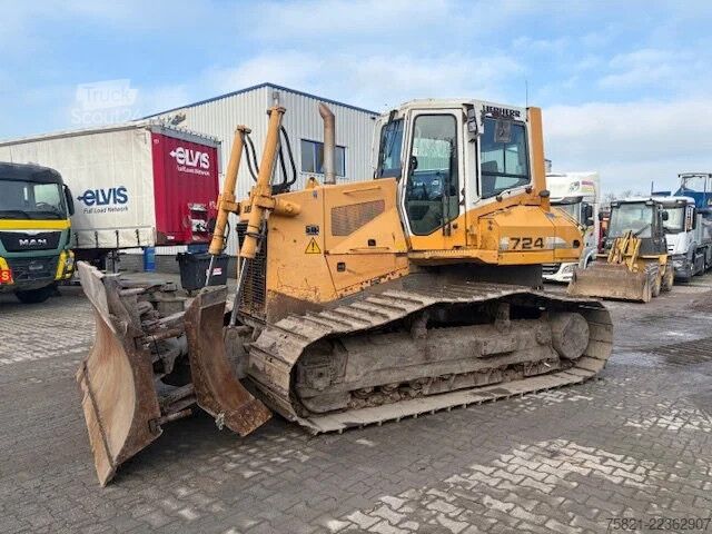 Вирівнювальна машина Liebherr PR 724 LGP