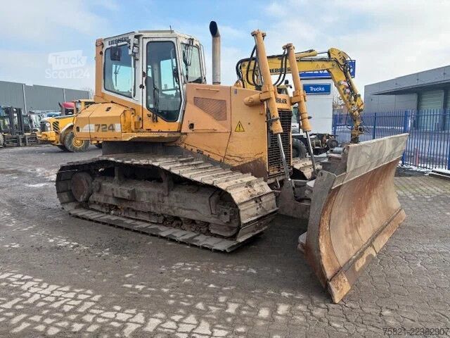 Вирівнювальна машина Liebherr PR 724 LGP