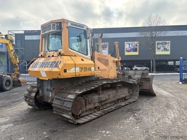 Вирівнювальна машина Liebherr PR 724 LGP