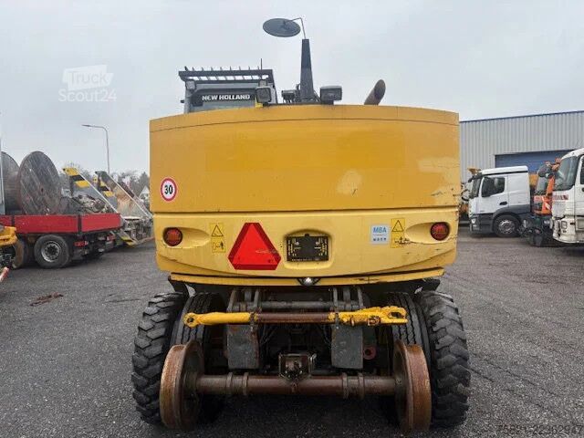 Straßenbaumaschine New Holland WE 150 RR