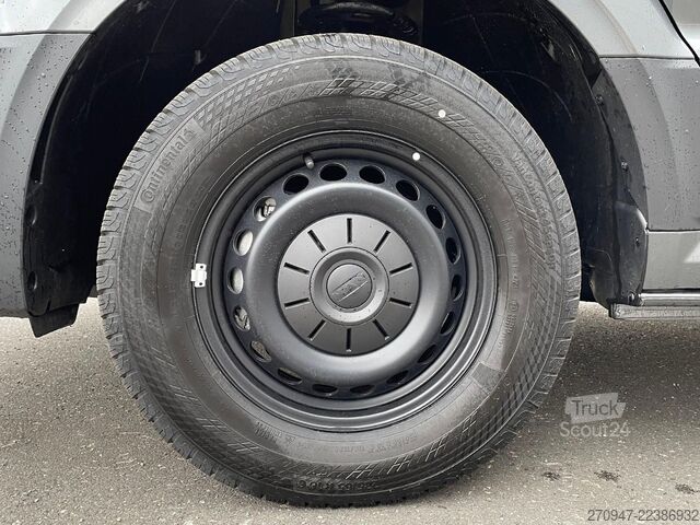Ploščati dostavnik MAN TGE 3.180 L3H2 MIXTO 4x4 AUTOM ACC STANDH SITZH
