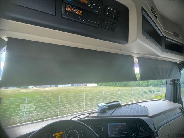 Стандартний тягач Mercedes-Benz Actros 1845 LS BigSpace Kipphydraulik KlimaA