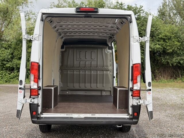 Kastenwagen hoch + lang Fiat Ducato L4H2 180 LED Kamera Klima