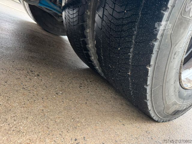 LKW mit Tankaufbau MAN TGS 18.400*TANKWAGEN*3 KAMMER*OBEN UND UNTEN*TÜV