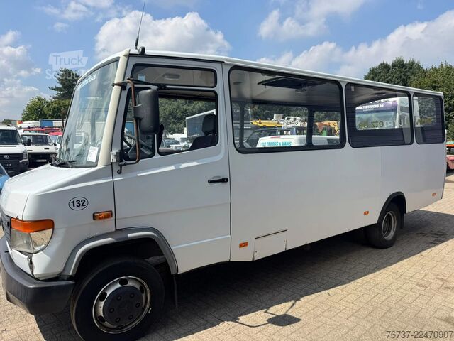 Furgão de painéis Mercedes-Benz Vario 814
