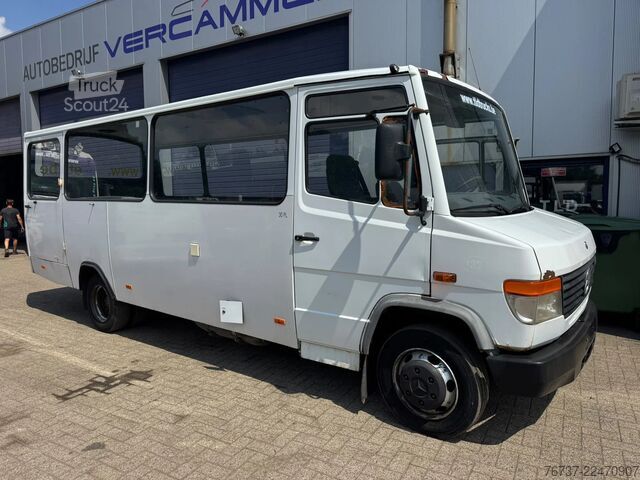 Furgão de painéis Mercedes-Benz Vario 814