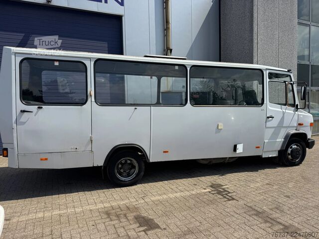Furgão de painéis Mercedes-Benz Vario 814