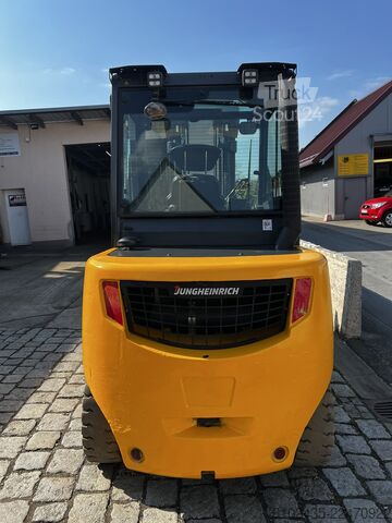 رافعة شوكية jungheinrich DFG S50s
