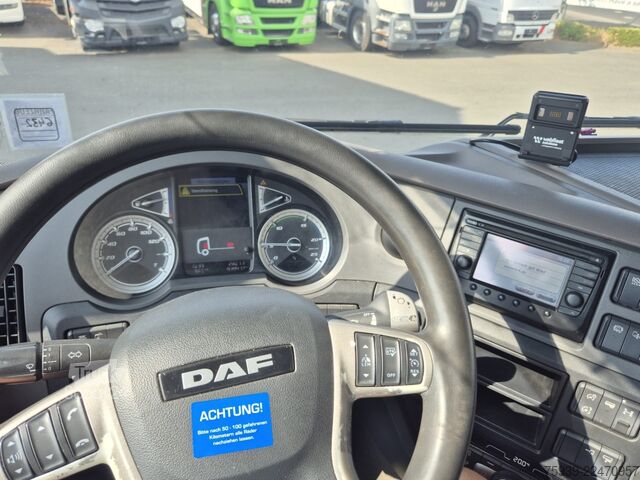 Tractor estándar DAF XF 480 FT
