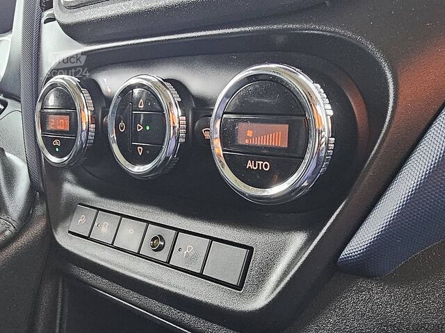 Camioneta familiar de techo alto IVECO DAILY 35S18 3.0Ltr L2H2 Automaat