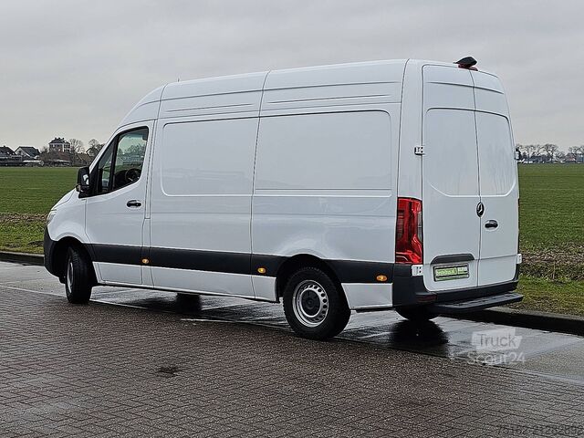 Camioneta familiar de techo alto MERCEDES-BENZ SPRINTER 315 L2H2 Mbux10 RWD
