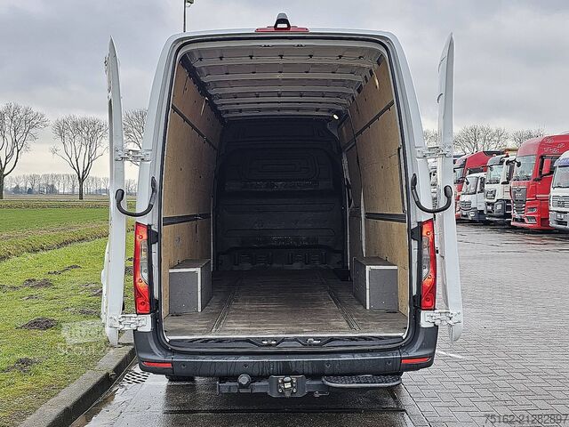 Camioneta familiar de techo alto MERCEDES-BENZ SPRINTER 316 L3H2 Maxi 3.5t-Trekh
