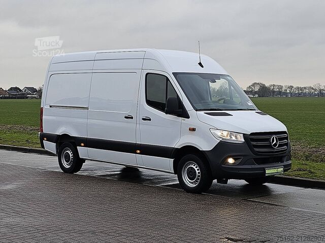Camioneta familiar de techo alto MERCEDES-BENZ SPRINTER 317 L2H2 Mbux RWD Euro6!