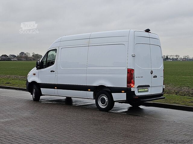 Camioneta familiar de techo alto MERCEDES-BENZ SPRINTER 317 L2H2 Mbux RWD Euro6!