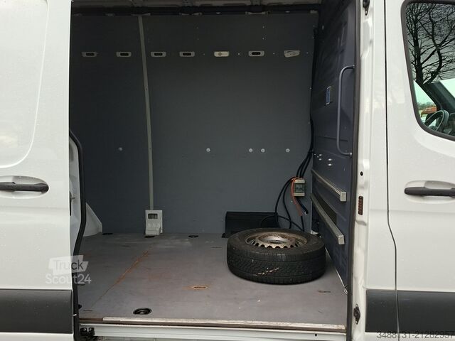 Kassevogn Mercedes-Benz SPRINTER 314 L2H2 AHK STDHZG KAMERA MBUX DAB