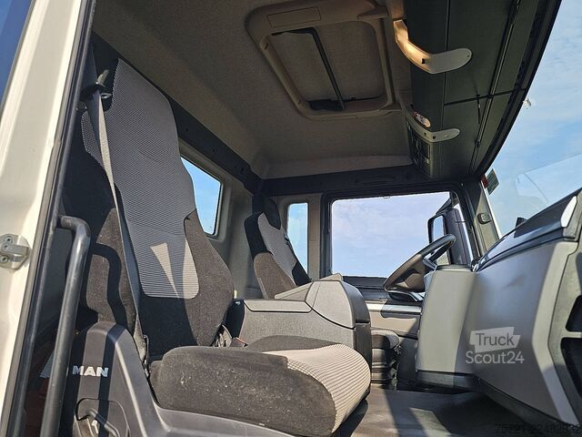 Standard-SZM MAN 18.430 TGS