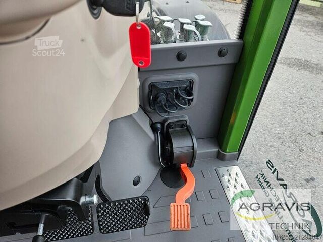 Traktors Fendt 211 P VARIO GEN-3