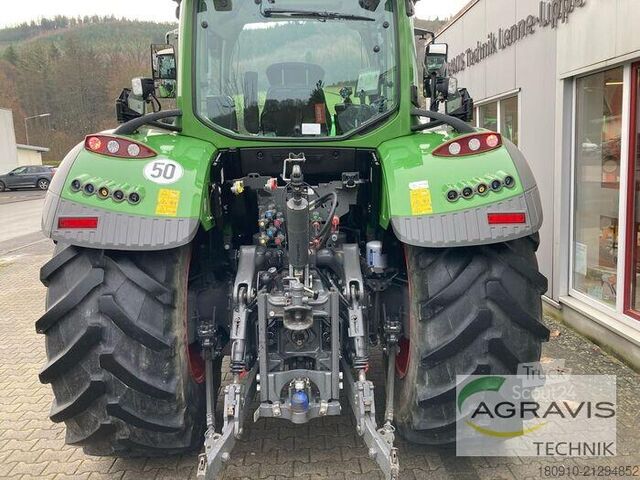 Traktors Fendt 724 VARIO GEN-6