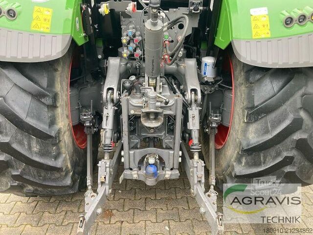 Traktors Fendt 724 VARIO GEN-6