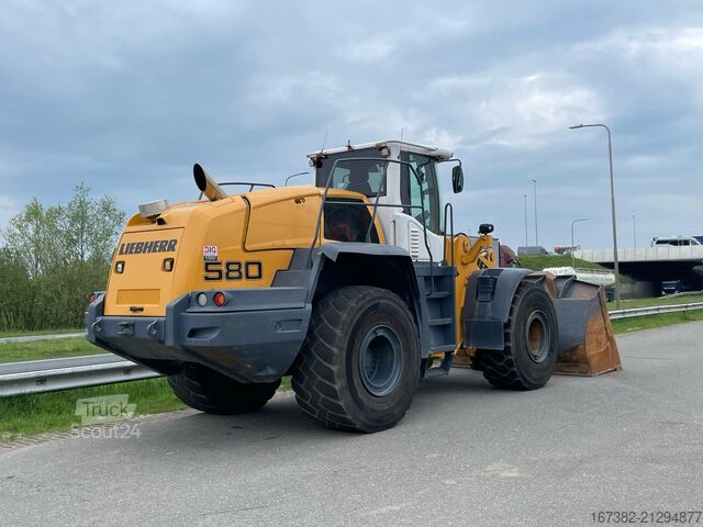 Chargeuse Liebherr L580