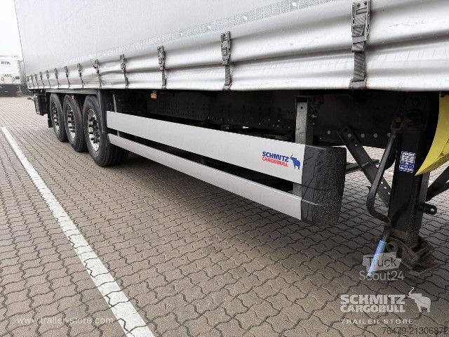 Open semitrailer with tarp Schmitz Cargobull Curtainsider Standard