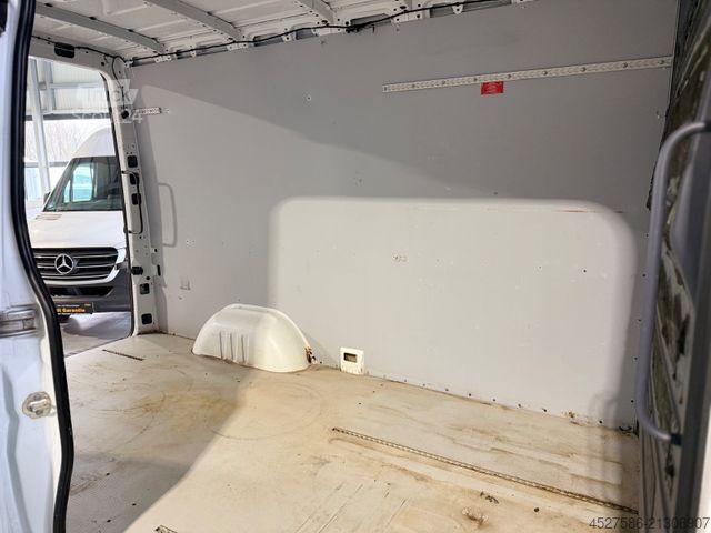 Bestelwagen met verhoogd dak MERCEDES-BENZ Sprinter II Kasten 313 CDI*L2/H2*BJ 2015*185TKM