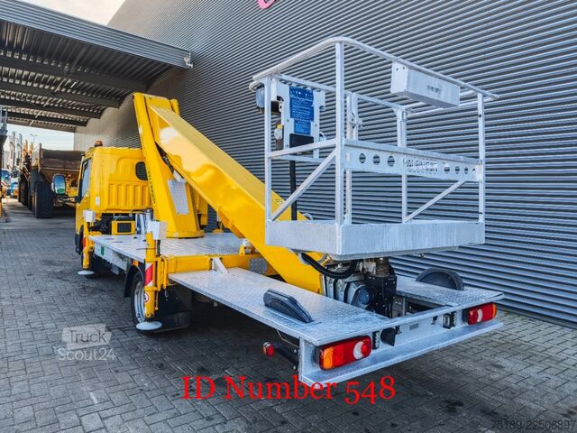 Emelőplatform Nissan Cabstar 35.12 NT400 Palfinger P220B