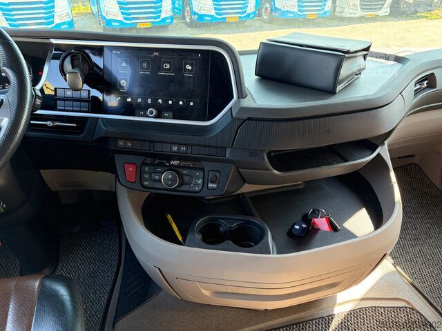 Standaard-SZM DAF XG 480 STANDKLIMA  ALCOA  ACC  SPOILERS