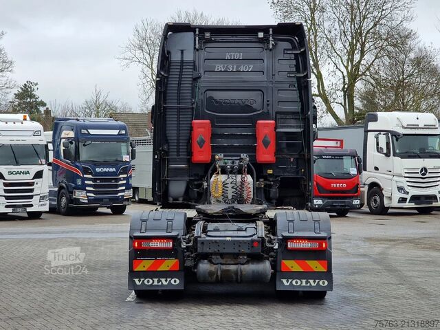 Standard-SZM Volvo FH 13.500 Globetrotter XL 4x2 - I parkcool - Cu...