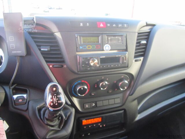 Transporter mit Tiefkühlkoffer Iveco 72C14 Tiefkühlkoffer LBW Luftfederung